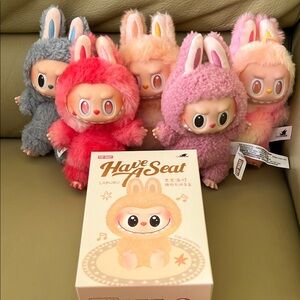 Pop Mart Have A Seat Labubu